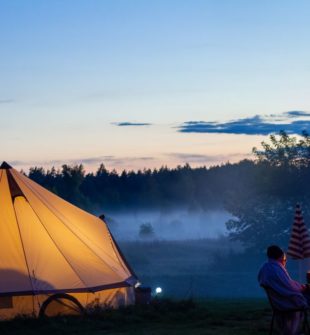 Glamping i Sverige: En perfekt kombination av natur och lyx