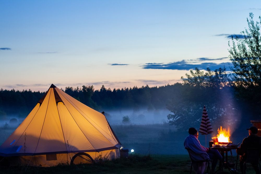 Glamping i Sverige: En perfekt kombination av natur och lyx